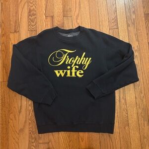 Vintage Trophy Wife Graphic Crewneck Sweatshirt